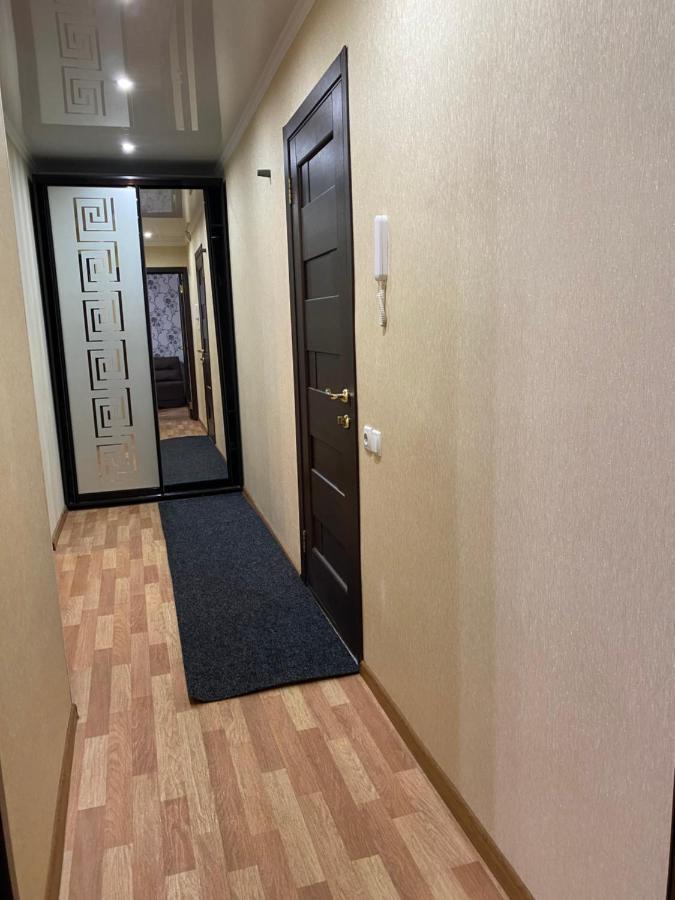 2 Комнатная Квартира, До 6 Спальных Мест Kryvy Rih Extérieur photo